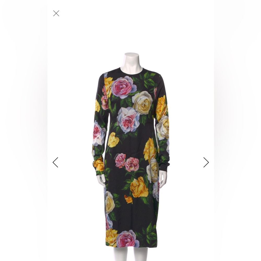 Dolce & Gabbana Dress size 8 US/Firm price- lowest price due due to moving.